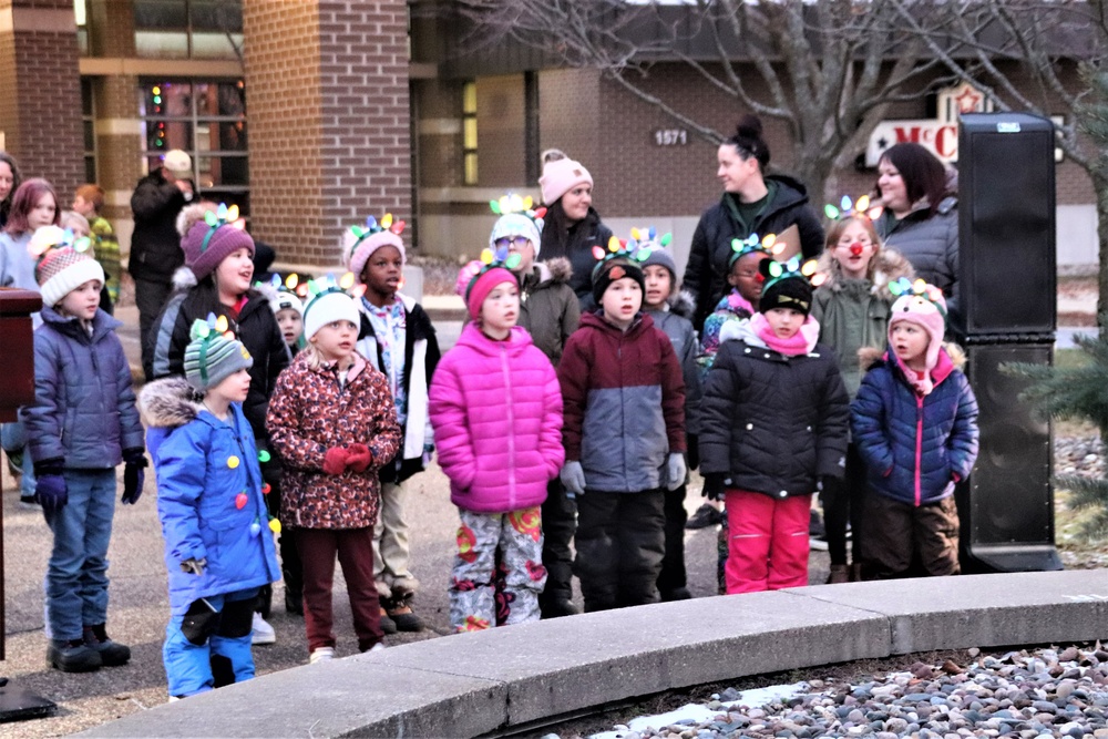 Dozens attend Fort McCoy’s 2022 Christmas Tree Lighting event