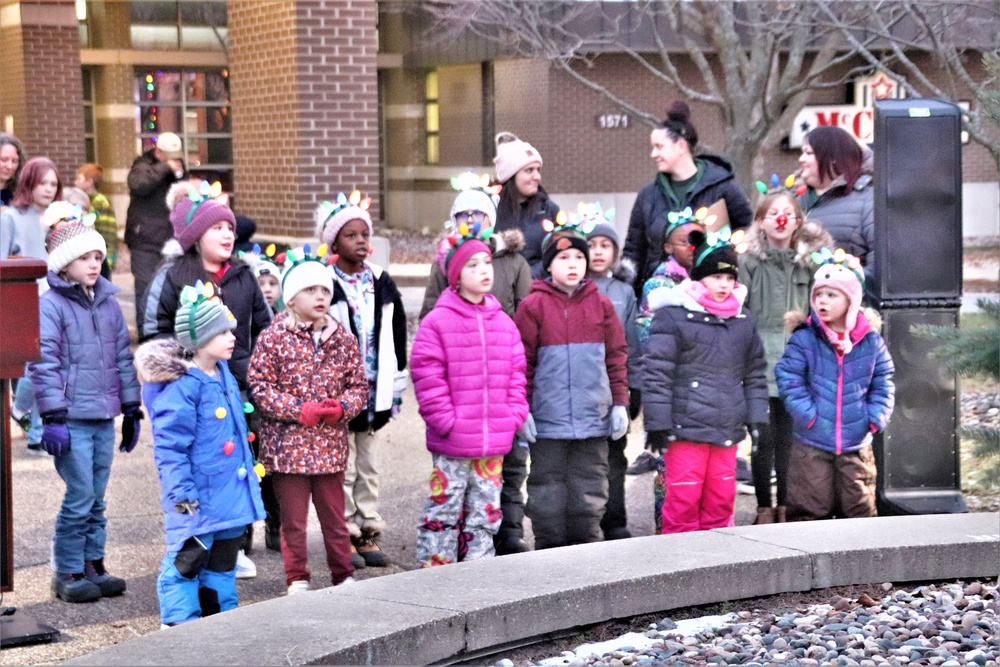 Dozens attend Fort McCoy’s 2022 Christmas Tree Lighting event