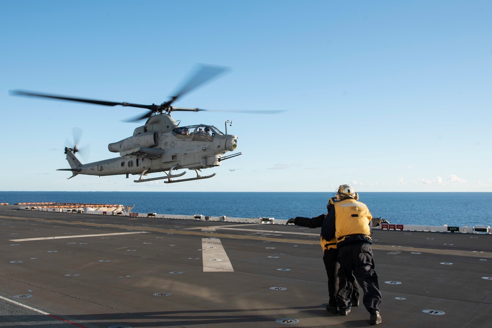 USS Tripoli, HMLA 369,  and VMM 364 Conduct Flight Operations