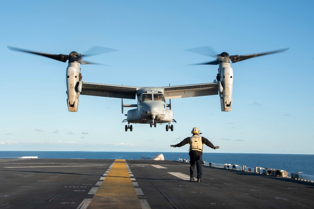 USS Tripoli, HMLA 369,  and VMM 364 Conduct Flight Operations