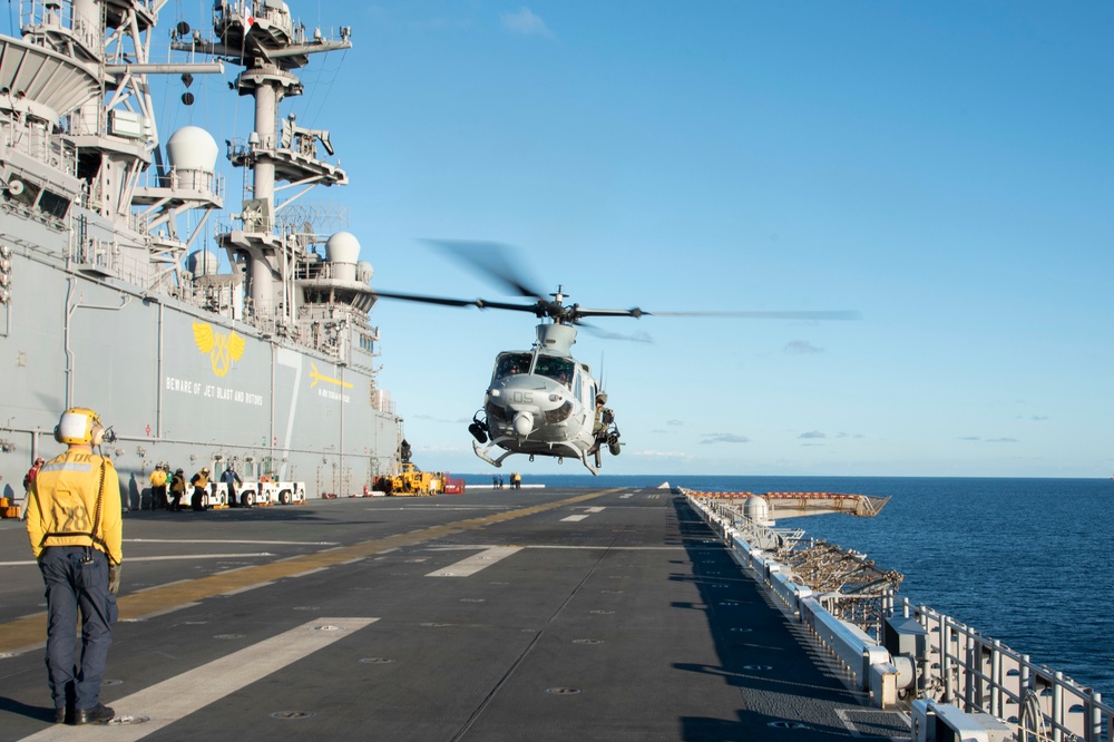 USS Tripoli, HMLA 369,  and VMM 364 Conduct Flight Operations