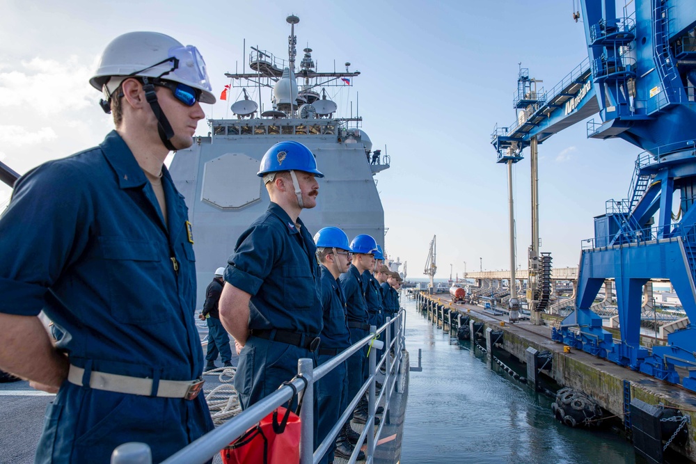 USS Leyte Gulf (CG 55) Departs Koper, Slovenia