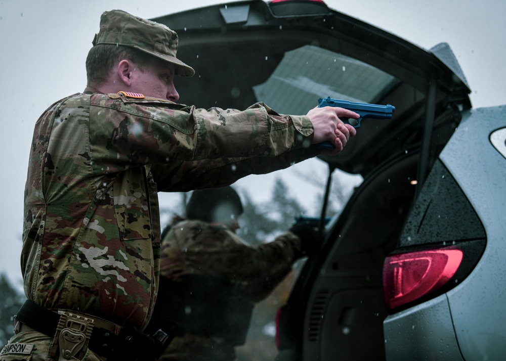 Book 'em, Danno: 506th Military Police train for high risk traffic stops