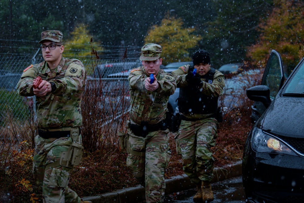 Book 'em, Danno: 506th Military Police train for high risk traffic stops