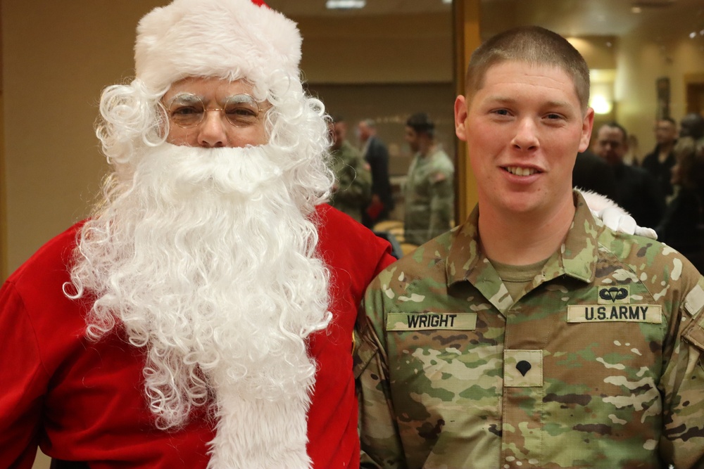 Toys for Kids Helps Make the Holiday Better for Soldiers, Families