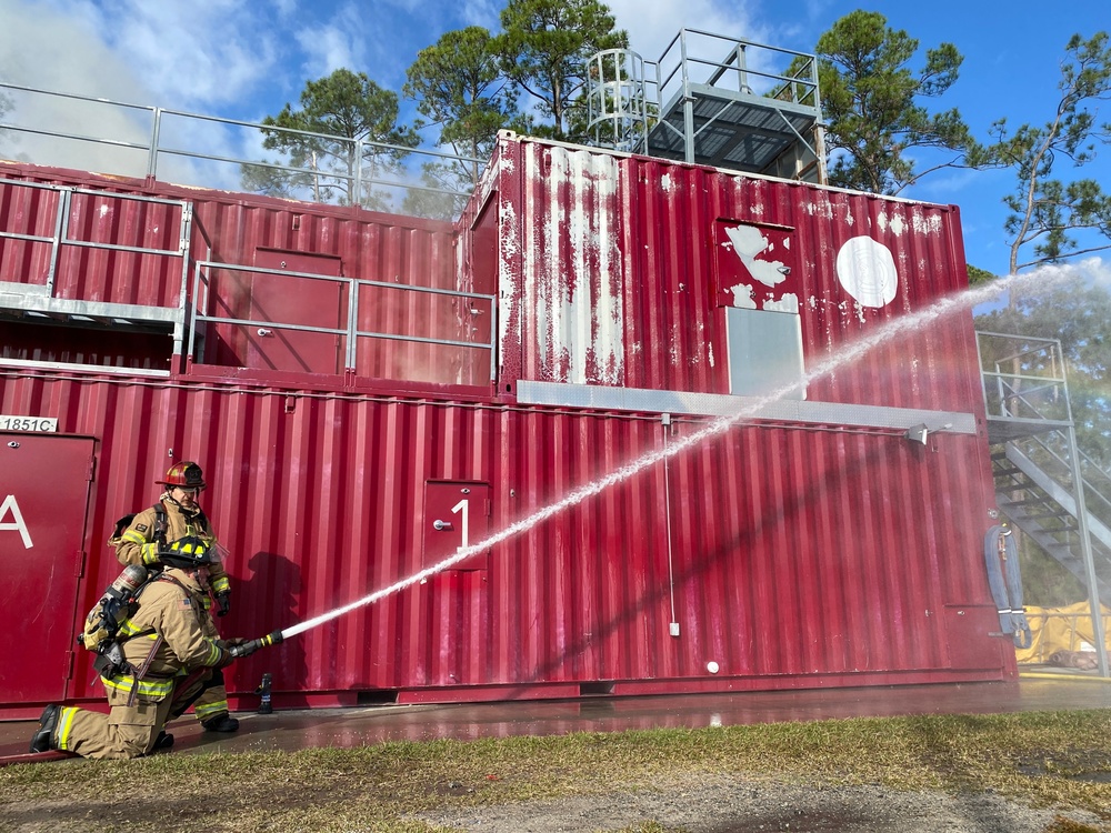 Fort Stewart -Hunter Army Airfield garrison command team gets hands-on with burn trainer