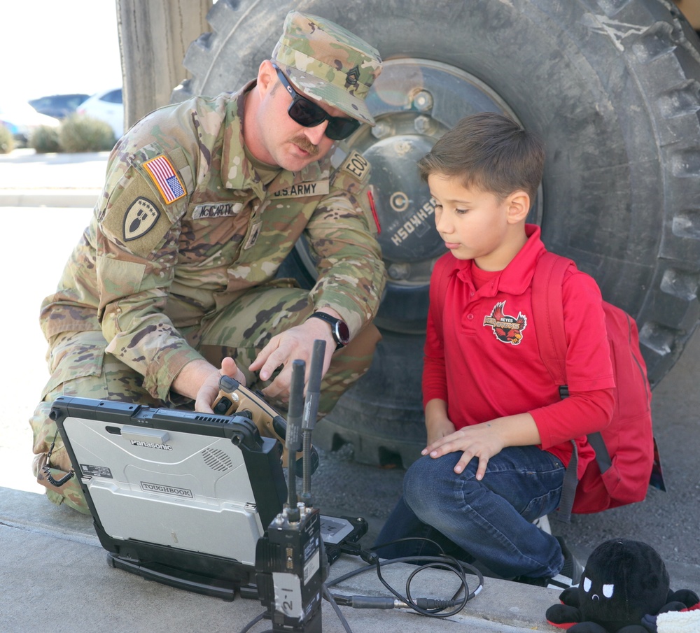 Fort Bliss Hosts “Coats for Kids Event” for Canutillo Students