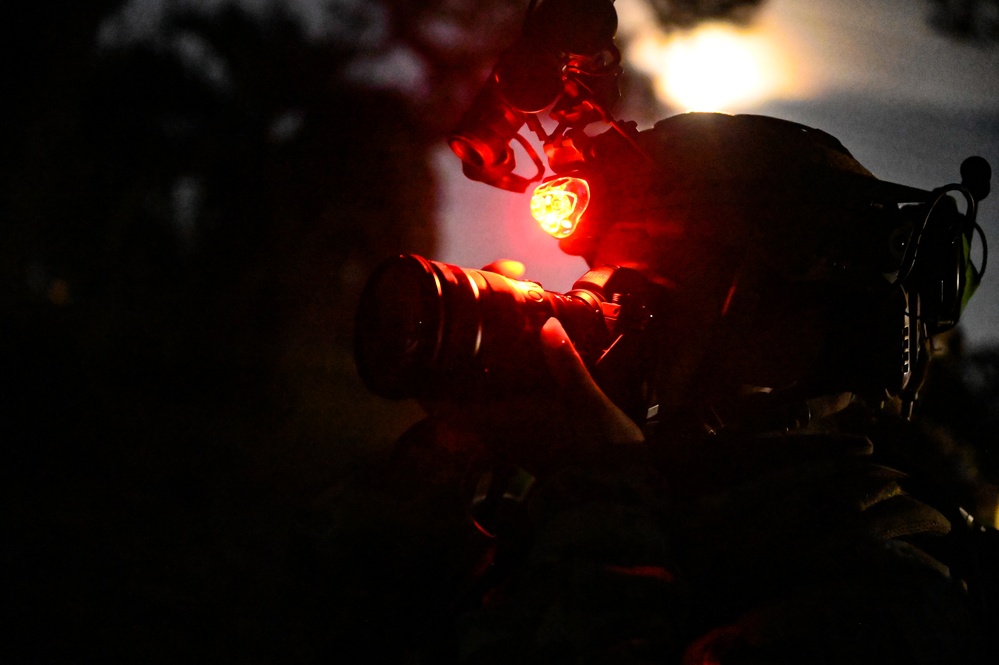 1 CTCS Airmen test night vision capabilities