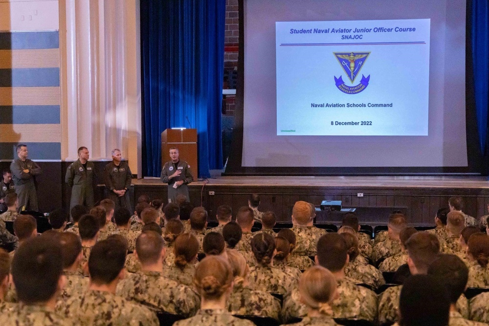 Rear Adm. Pete Garvin, Naval Education and Training Command (NETC), speaks to naval aviation students
