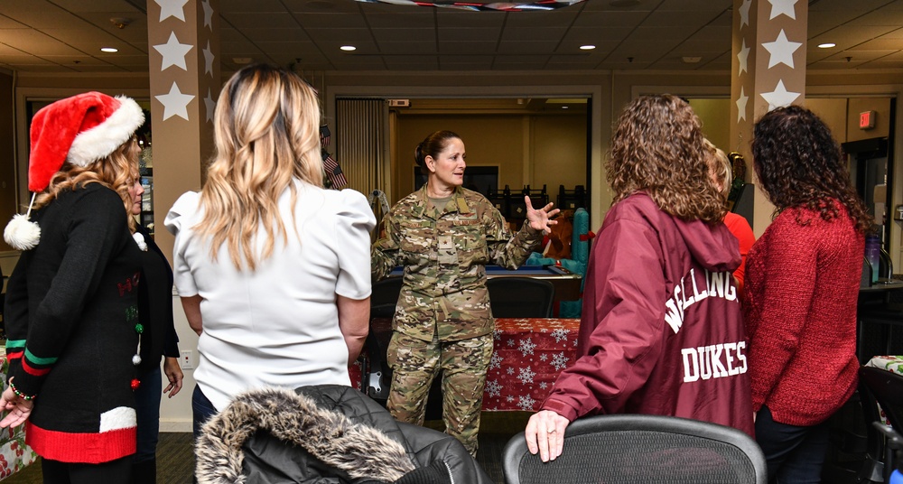 18th Air Force rep visits 910th’s Key Spouses