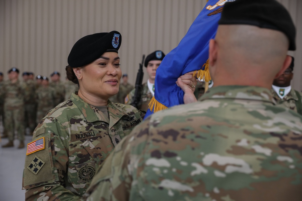 Fort Riley Hosts a 2nd GSAB, 2nd Avn. Regt. Change of Responsibility