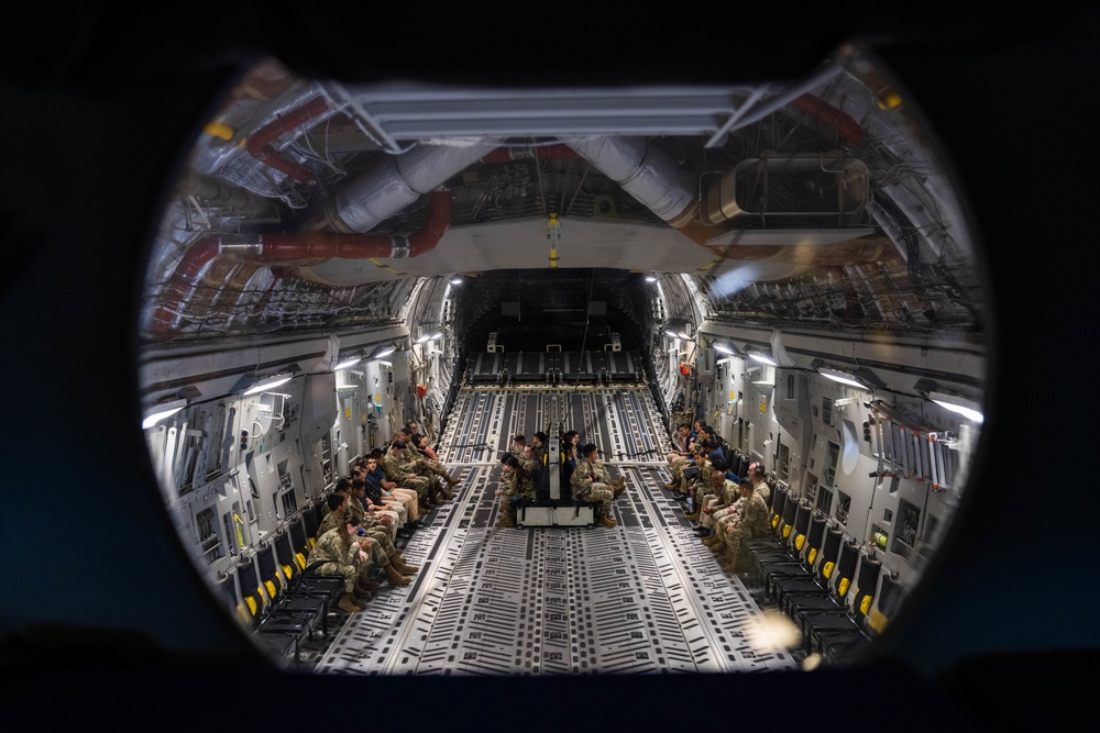 University of Hawaii Manoa AFROTC orientation flight