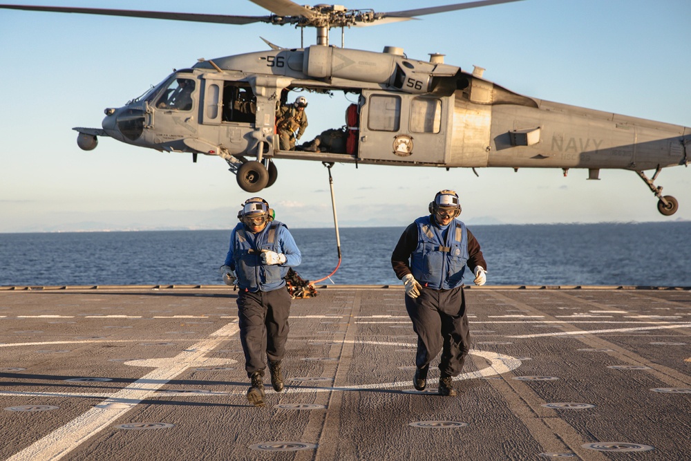 USS Montgomery (LCS 8) Flight Ops