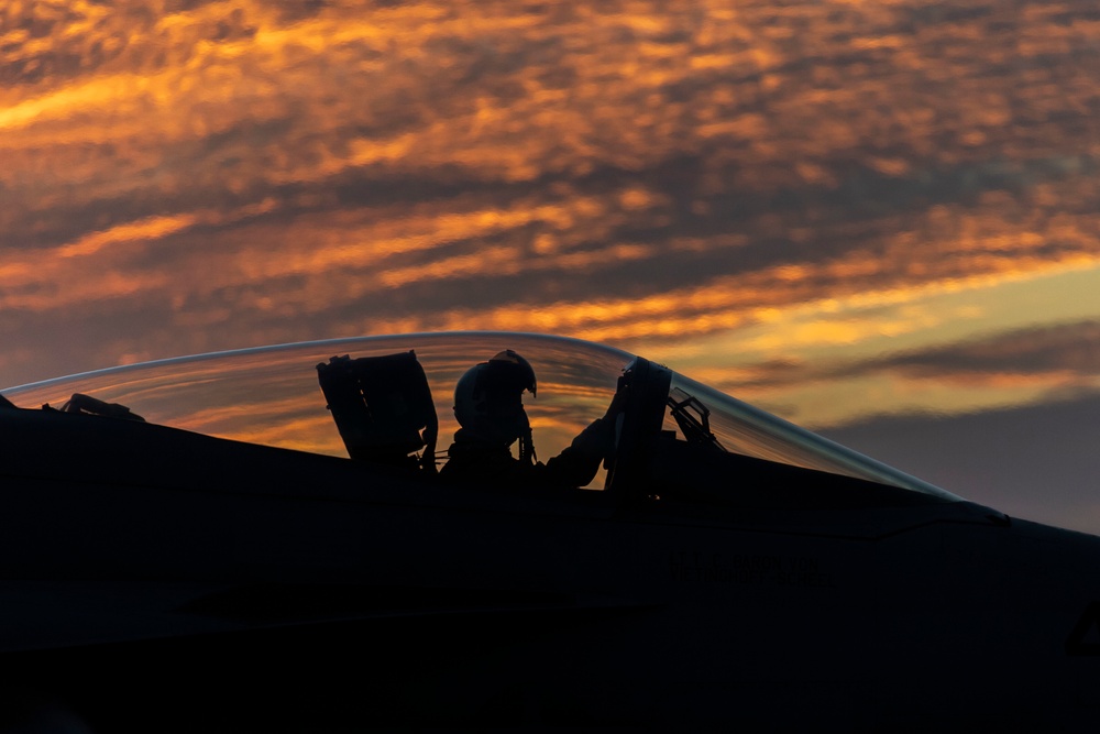 Abraham Lincoln conducts flight operations