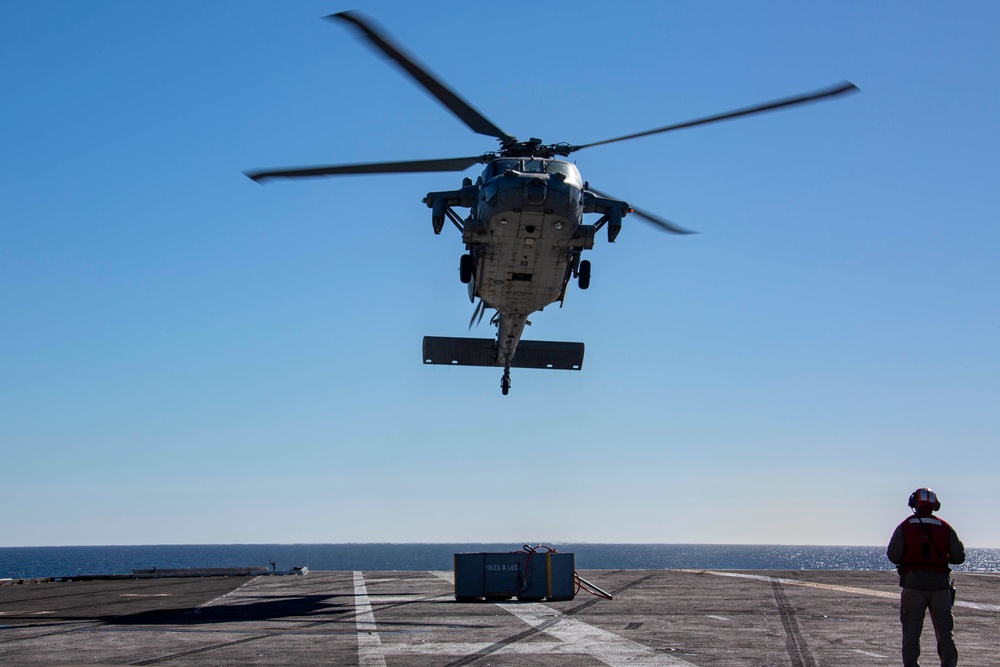 Abraham Lincoln conducts vertical replenishment