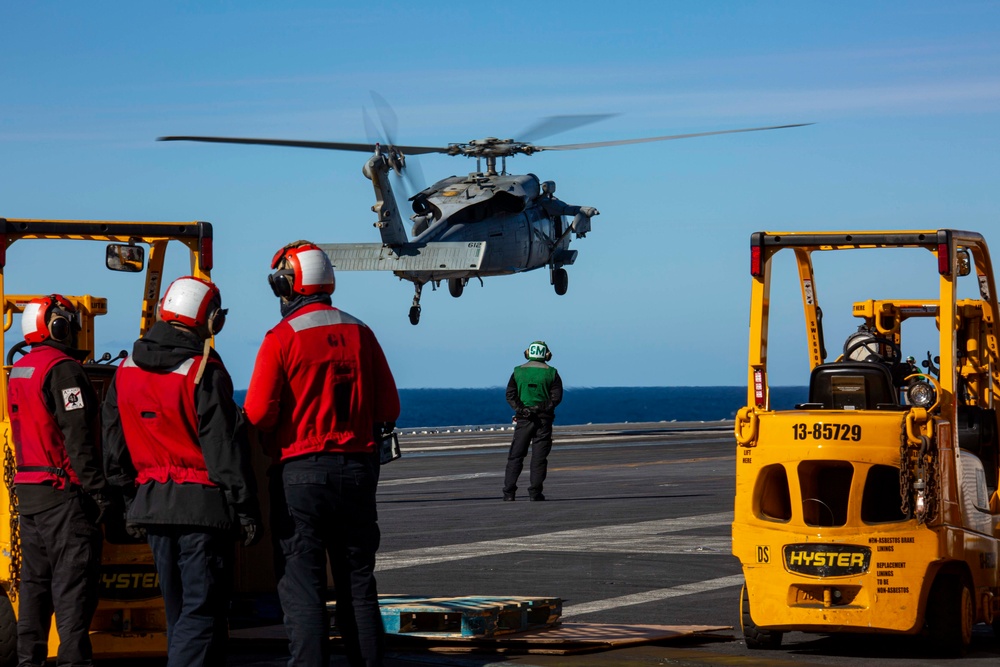 Abraham Lincoln conducts a vertical replenishment