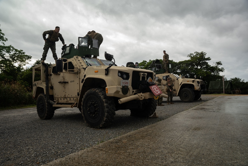 Winter Workhorse 23 | Combat Logistics Battalion 4, 3rd Transportation Battalion Marines conduct machine gun range