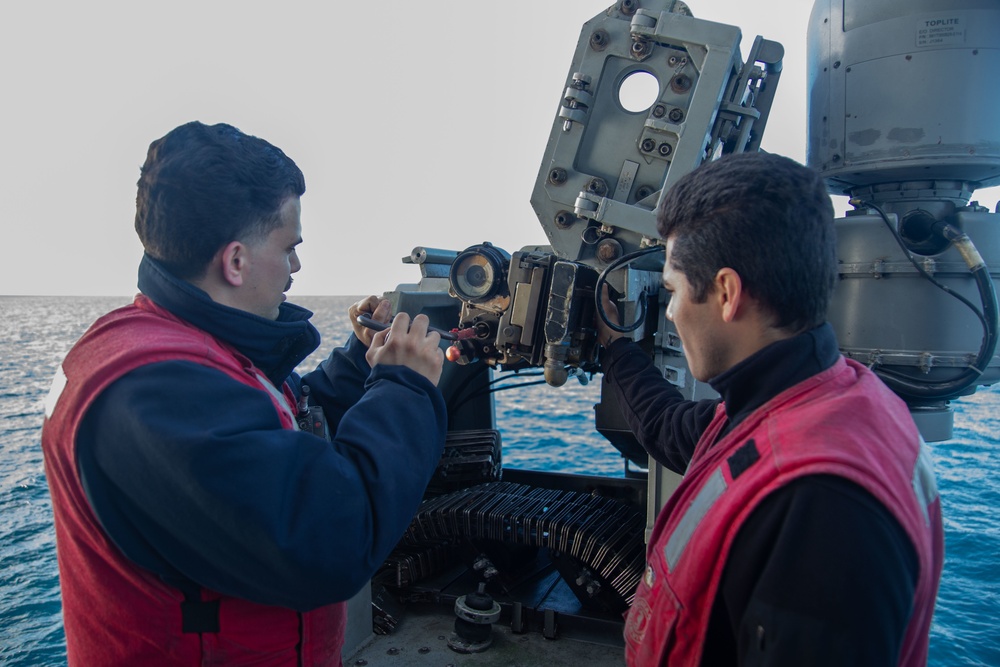 Abraham Lincoln Sailors conduct maintenance