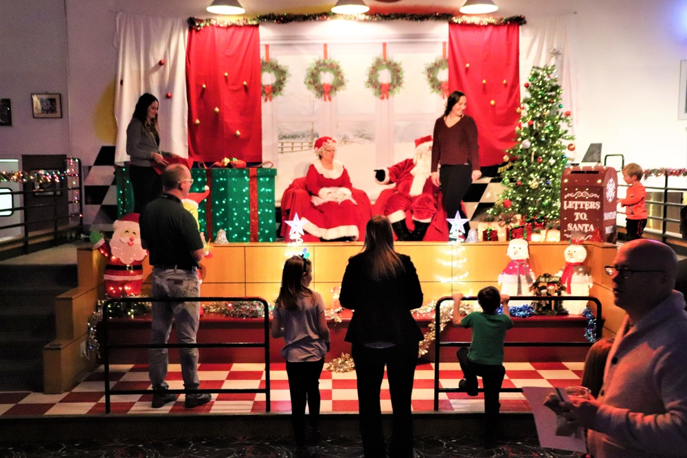 Dozens attend Fort McCoy’s 2022 Christmas Tree Lighting event