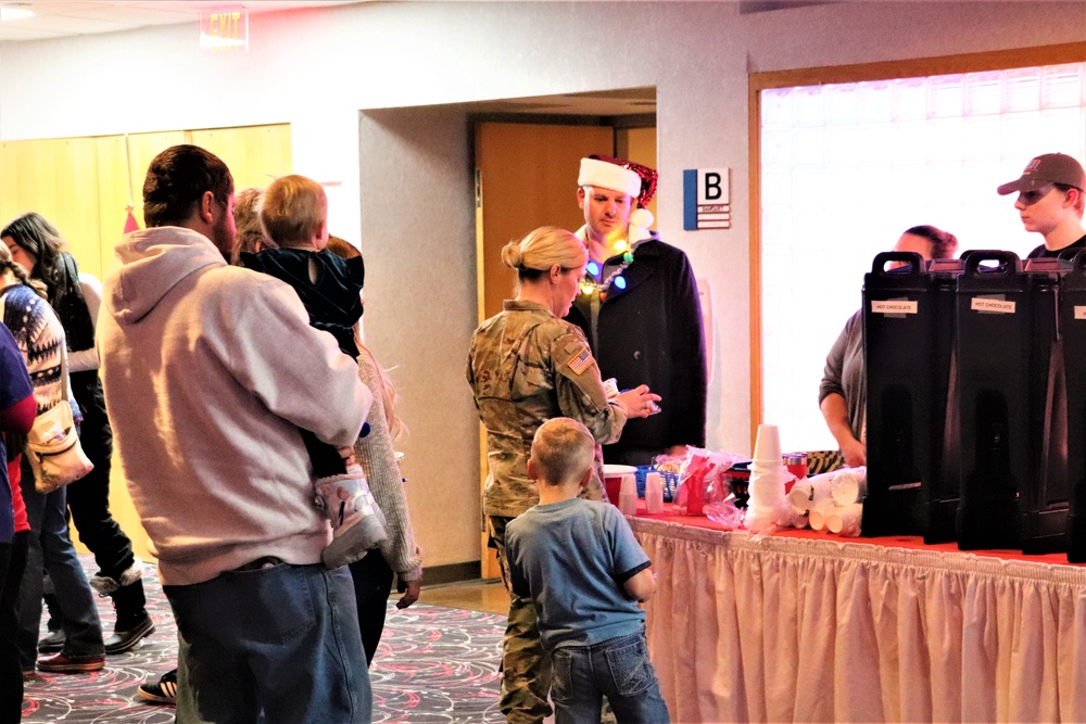 Dozens attend Fort McCoy’s 2022 Christmas Tree Lighting event