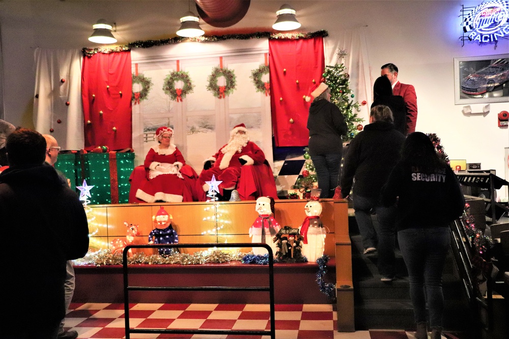 Dozens attend Fort McCoy’s 2022 Christmas Tree Lighting event