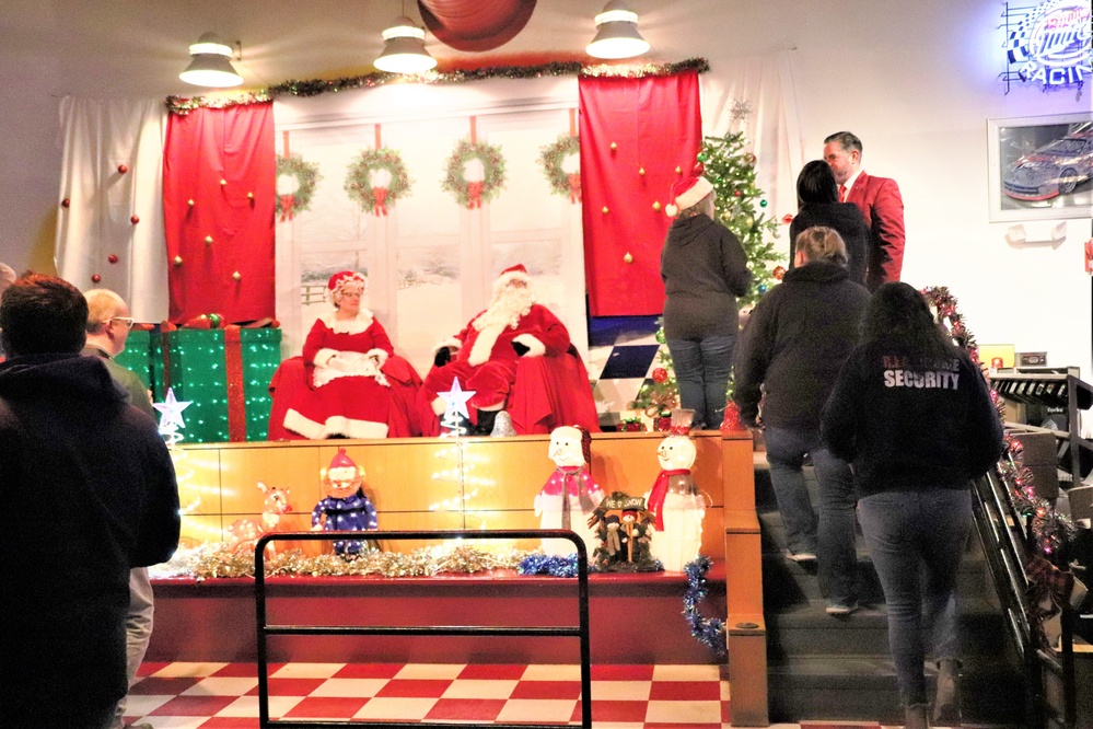 Dozens attend Fort McCoy’s 2022 Christmas Tree Lighting event