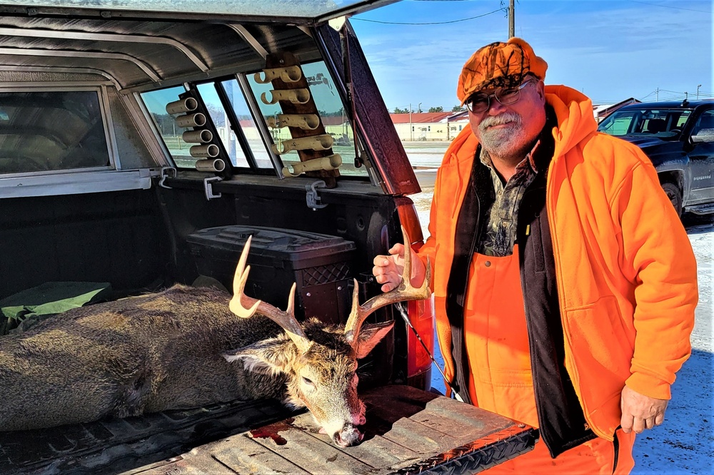 Fort McCoy’s 2022 gun-deer season harvest surpasses 450 deer