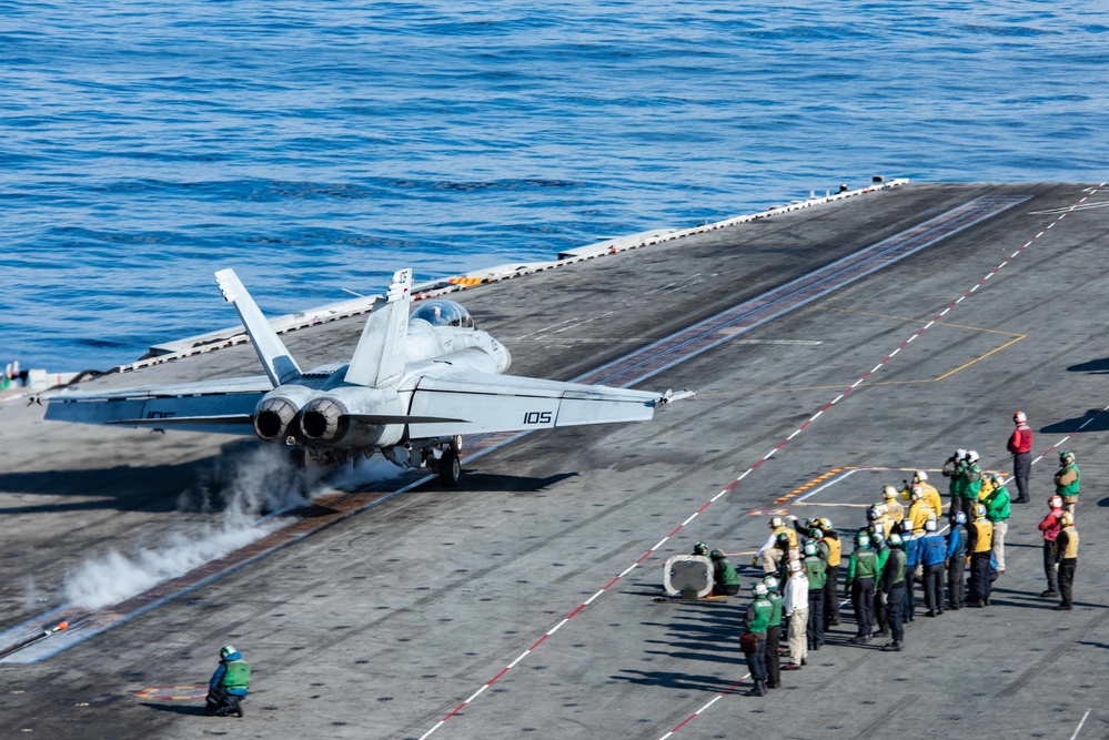 USS Ronald Reagan (CVN 76) conducts flight operations