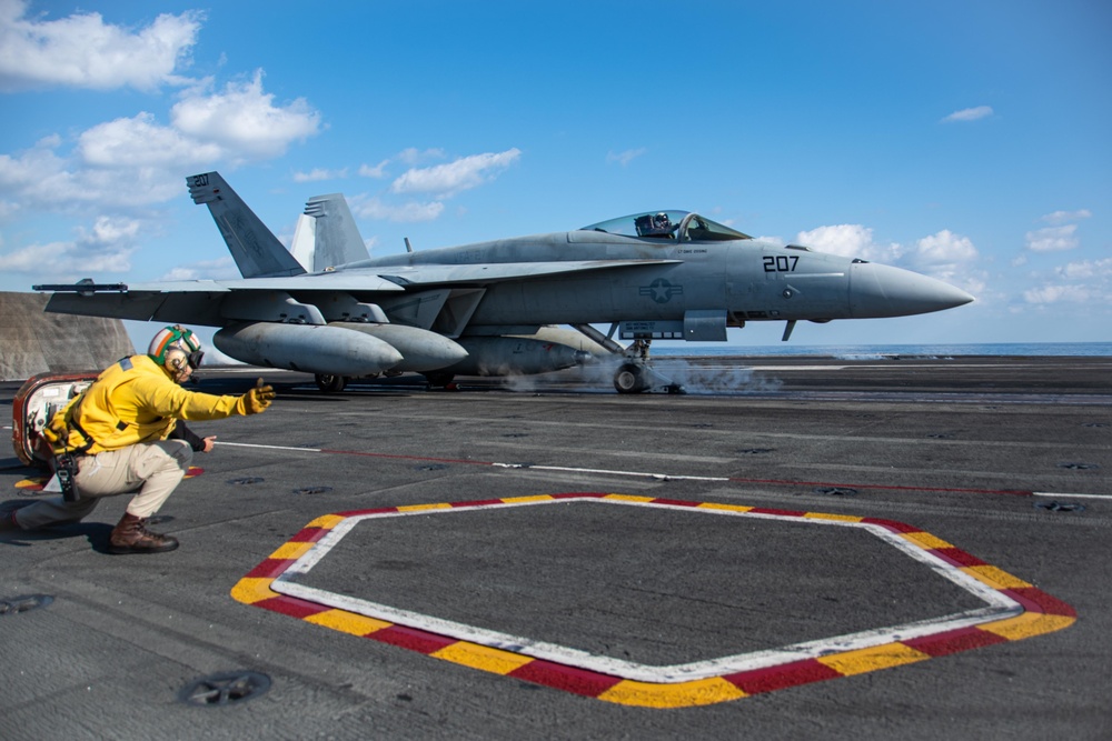 USS Ronald Reagan (CVN 76) conducts flight operations