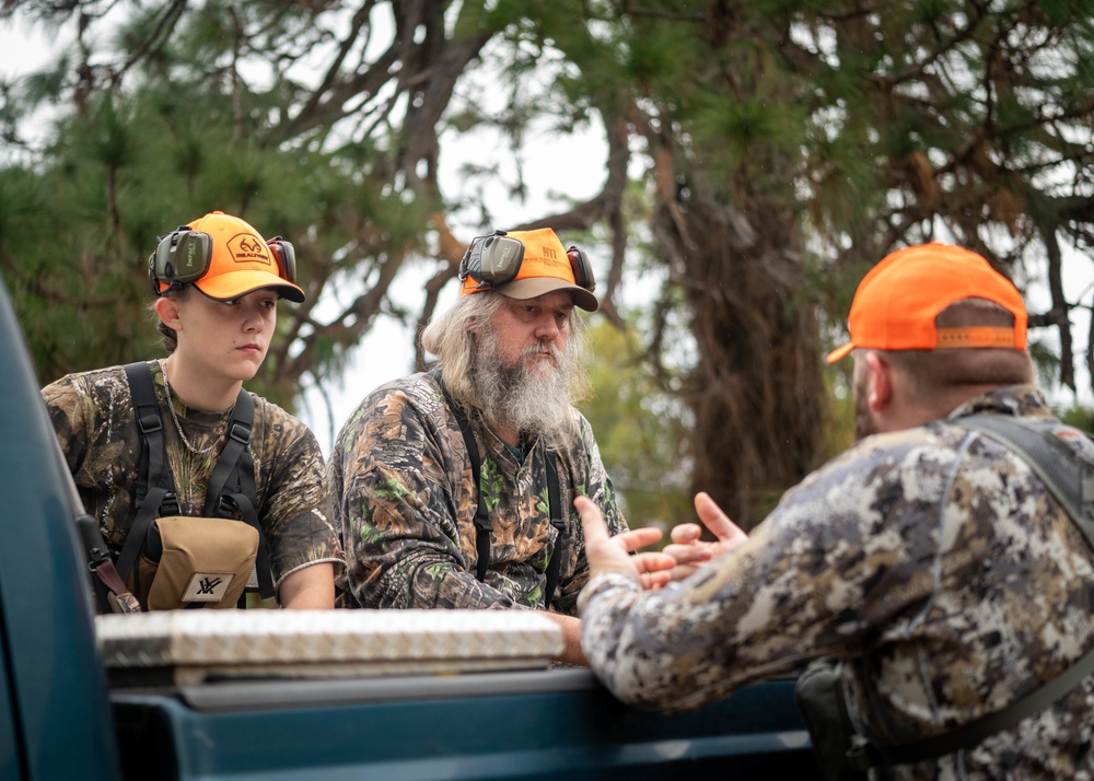 Shaw hunting program holds public event