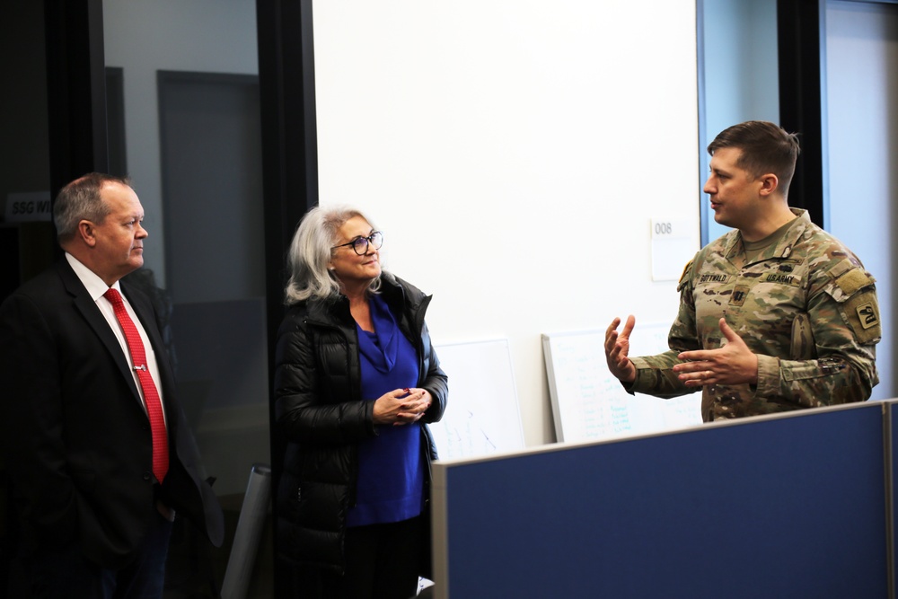 Tri-Cities Readiness Center Ribbon Cutting Ceremony