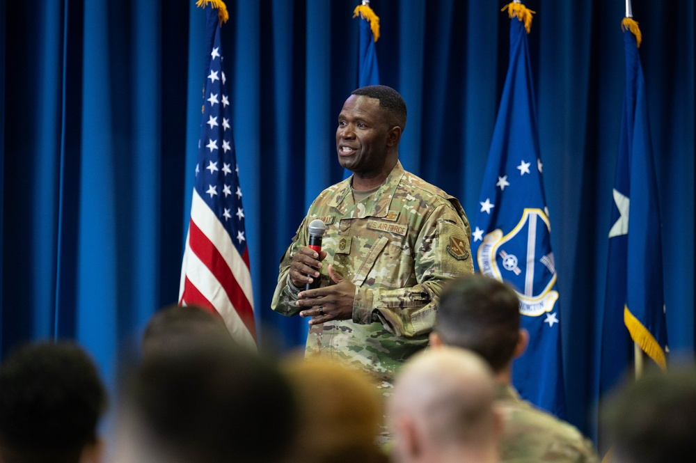 AFDW command team visits JBAB