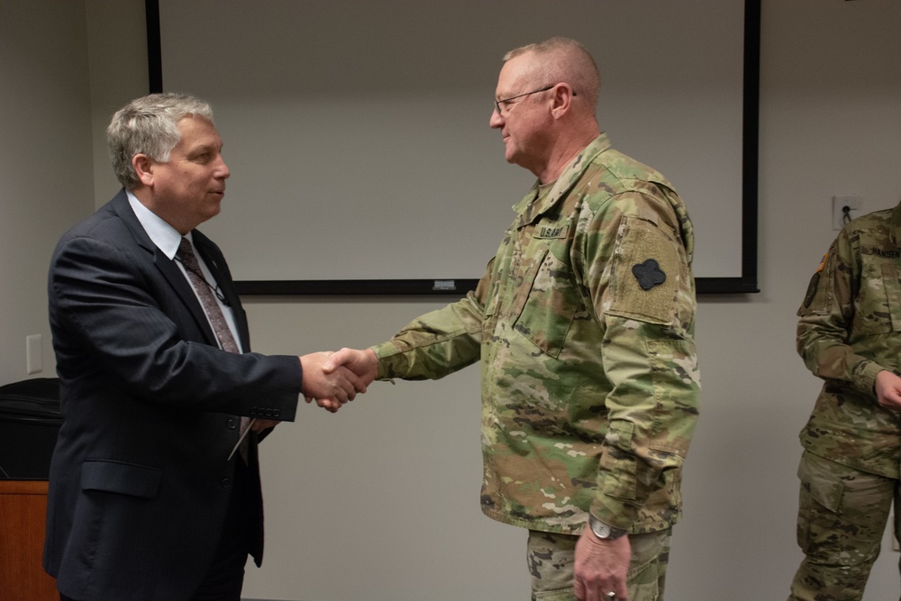 Assistant Chief of the Army Reserve visits IPPS - A Reserve Component Cutover Team