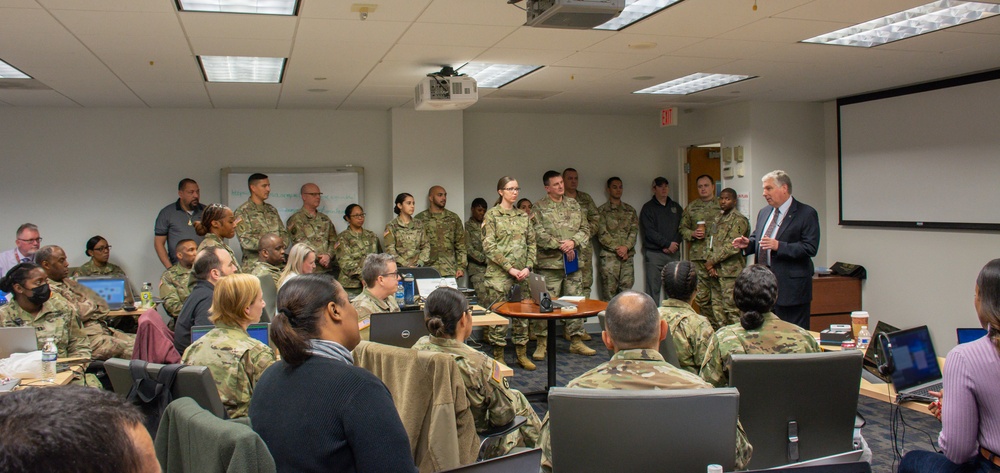 Assistant Chief of the Army Reserve visits IPPS - A Reserve Component Cutover Team