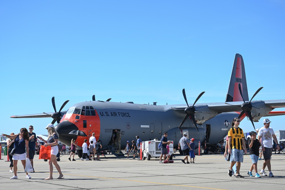 19th AW all-female aircrew participates in CCA