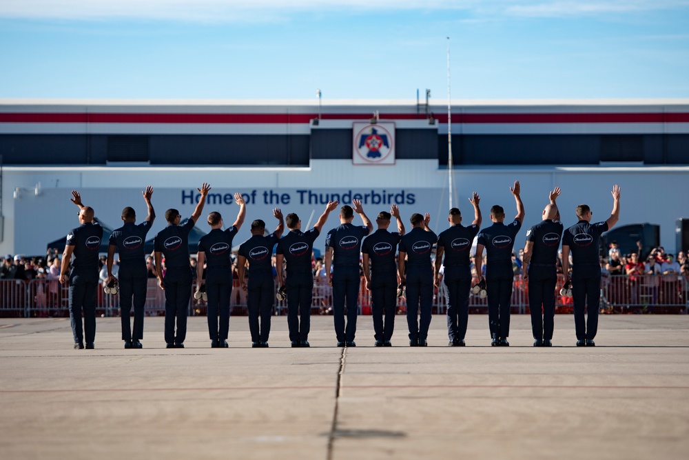 Thunderbirds cap off 2022 season at home show