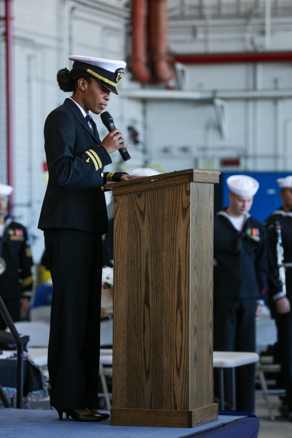 Helicopter Maritime Strike Wing, Pacific, holds change of command ceremony