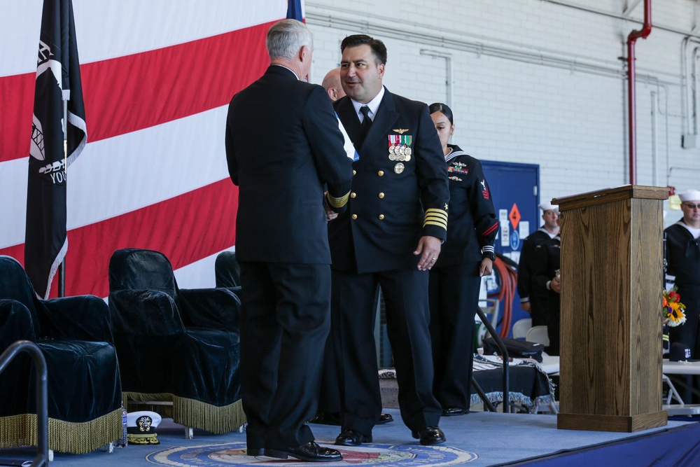 Helicopter Maritime Strike Wing, Pacific, holds change of command ceremony