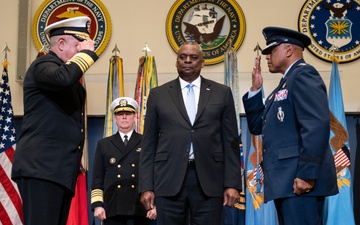 New commander- same mission as U.S. Strategic Command conducts change of command