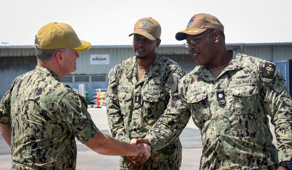 Pacific Fleet Commander Visits Troops in Diego Garcia