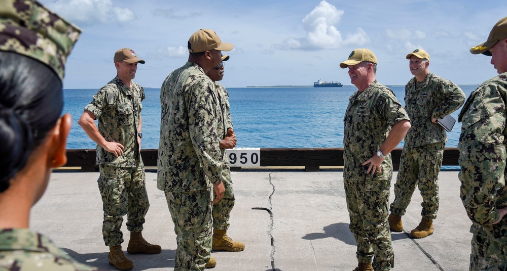 Pacific Fleet Commander Visits Troops in Diego Garcia