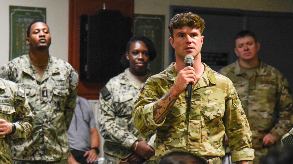 Pacific Fleet Commander Visits Troops in Diego Garcia