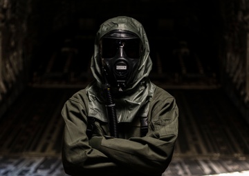 Travis distributes new M69 masks to aircrew