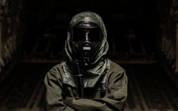 Travis distributes new M69 masks to aircrew