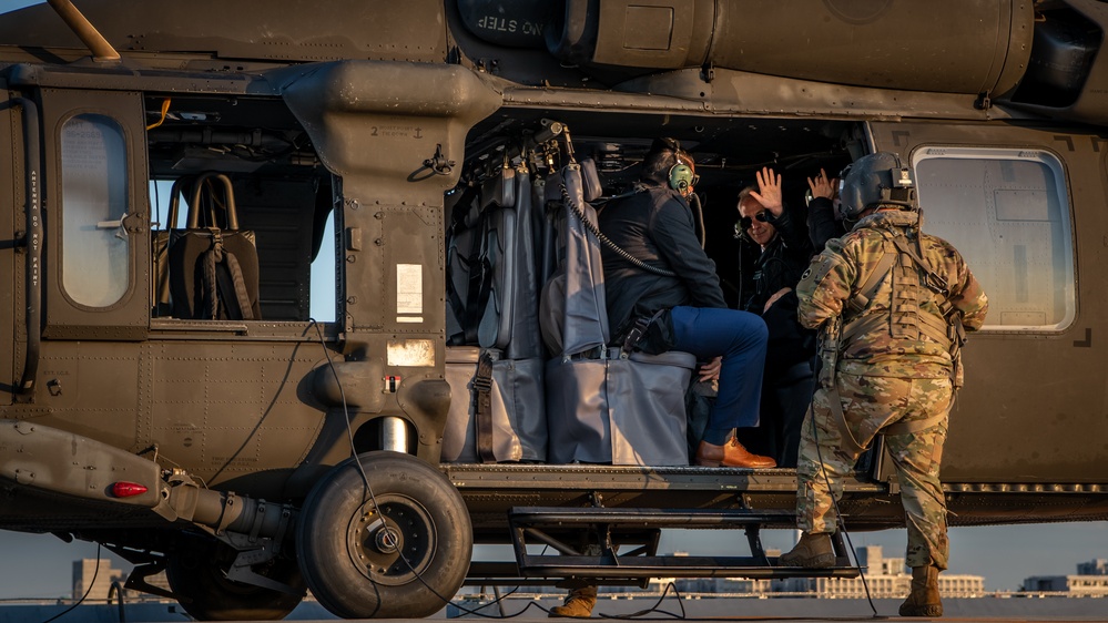 U.S. Ambassador to Japan visits Camp Asaka during YS83