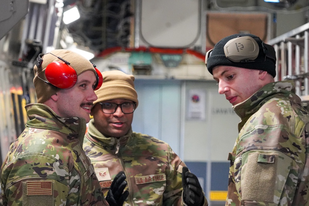 Aerial port specialists aboard a C-17