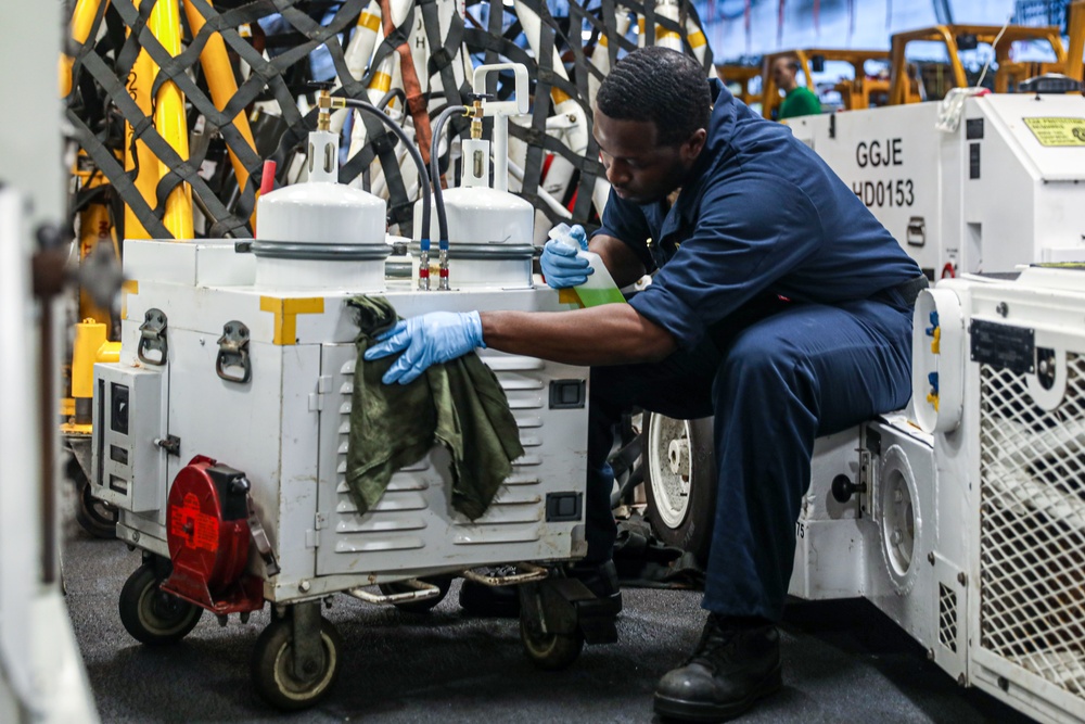 Sailor Cleans A Liquid Coolant Filtering Unit