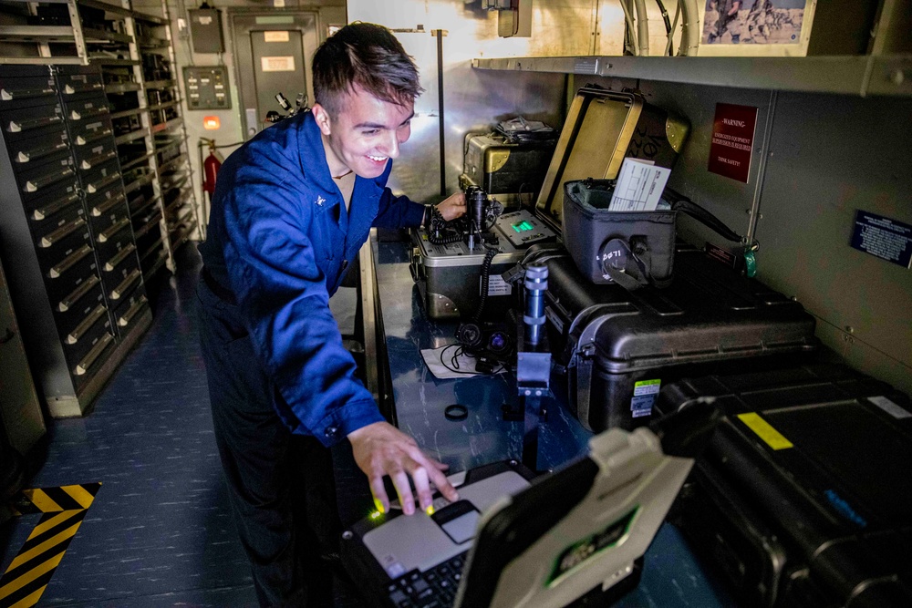 U.S. Daily Operations Aboard USS George H.W. Bush (CVN 77)