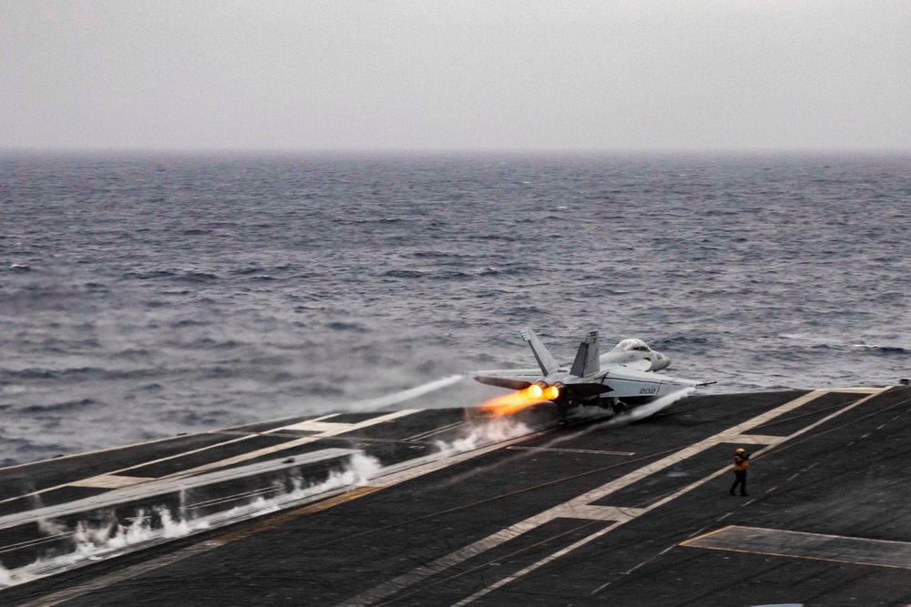 U.S. Daily Operations Aboard USS George H.W. Bush (CVN 77)