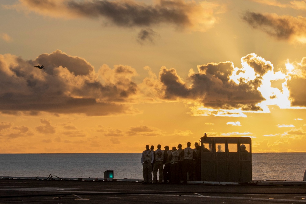 USS Abraham Lincoln conducts flight operations